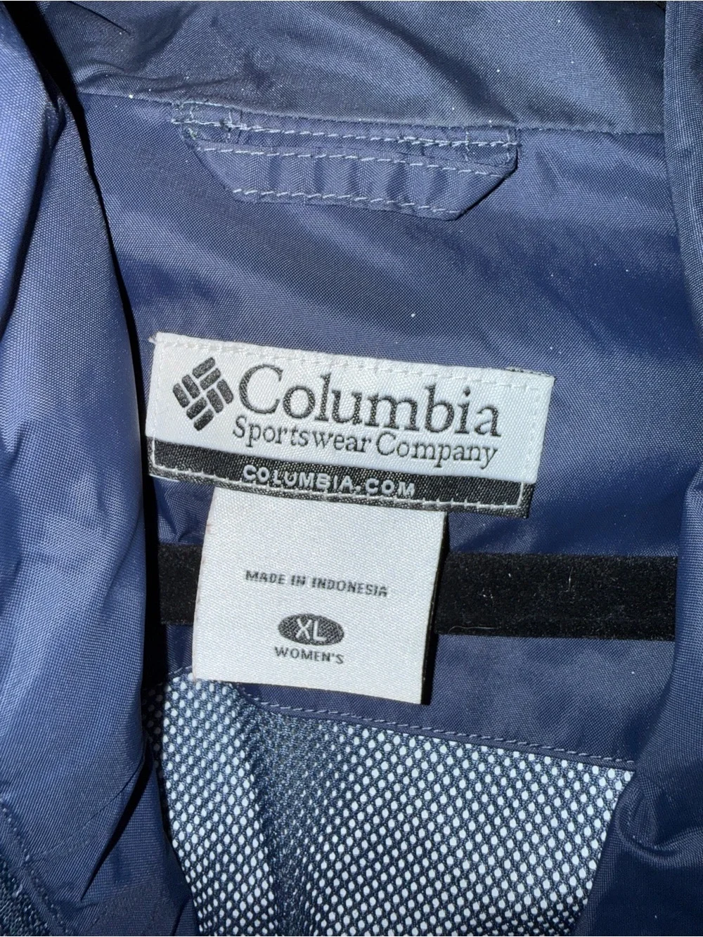 Columbia Navy and White Hooded Rain Jacket